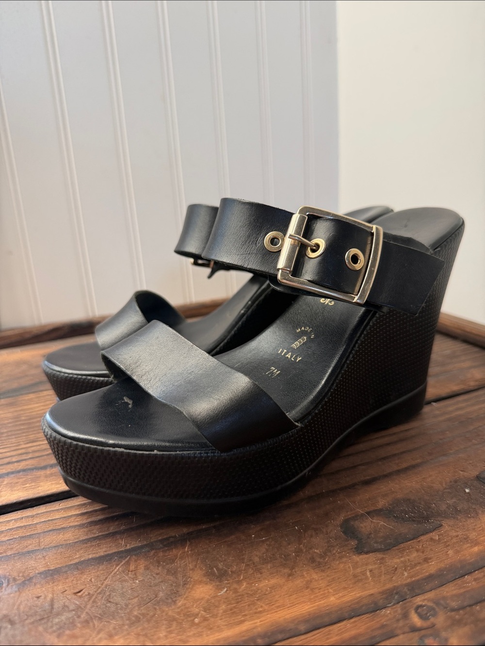 Y2K Renzi Ferrari Italian Leather Wedge Sandals with Buckle Strap
